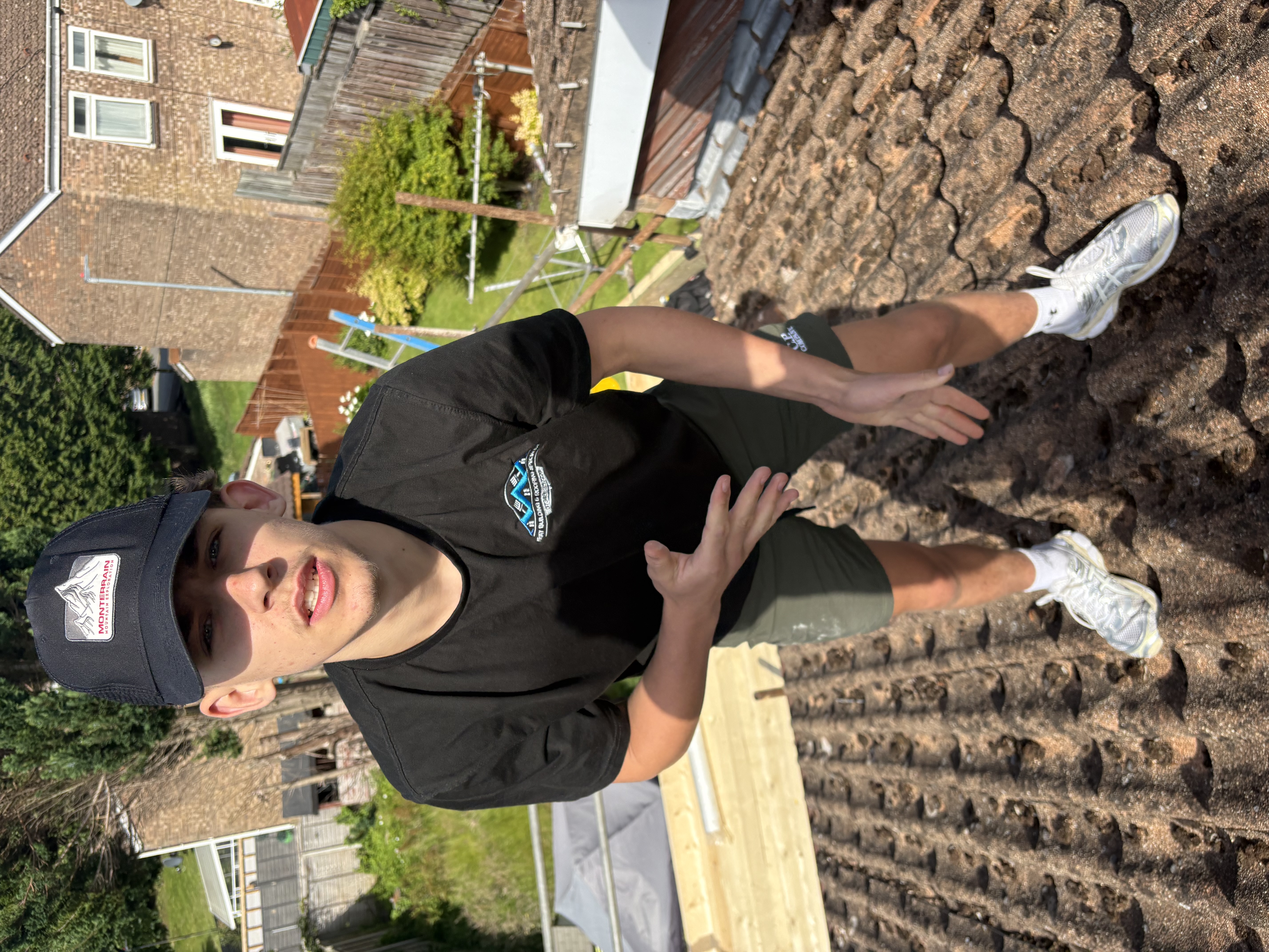 Roofer work 4